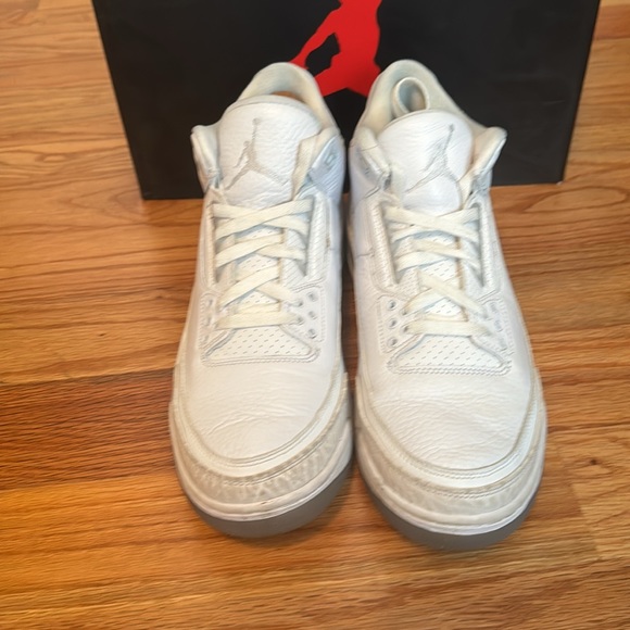 Mens Nike Air Jordan III Retro “Triple White” sz11.5 Desdstock VNDS Good Quality - Picture 2 of 14